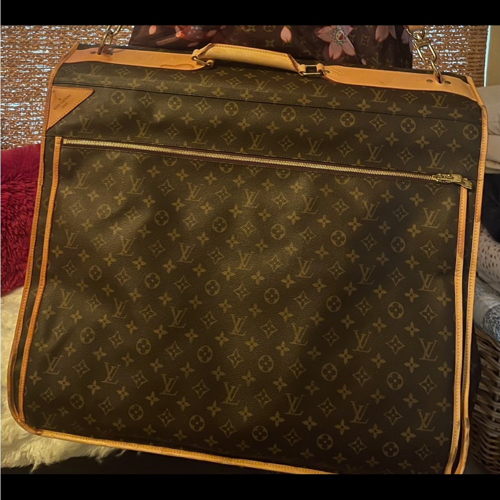 Louis Vuitton Garment Bag